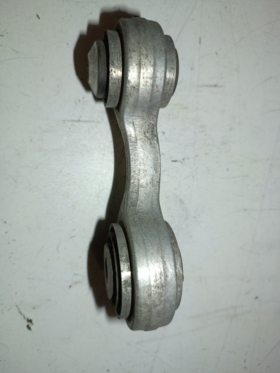 Braço de suspensão pequeno esquerdo BMW 5 Touring (F11) | 09 - 17 Imagem-2