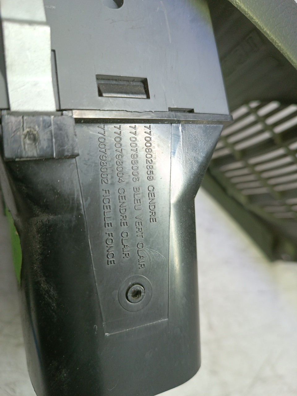Difusor de ar RENAULT CLIO I (B/C57_, 5/357_) | 90 - 98 Imagem-2