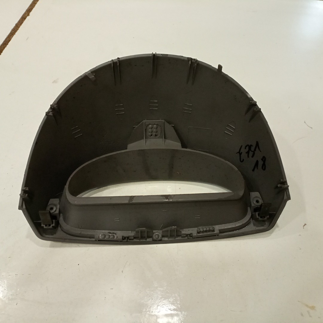 Moldura do display RENAULT CLIO II (BB_, CB_) | 98 -  Imagem-3