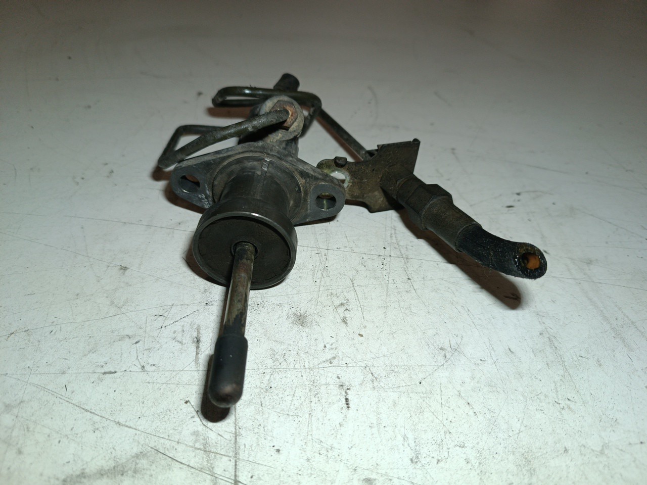 Cilindro Auxiliar BMW 3 Compact (E36) | 94 - 00 Imagem-4