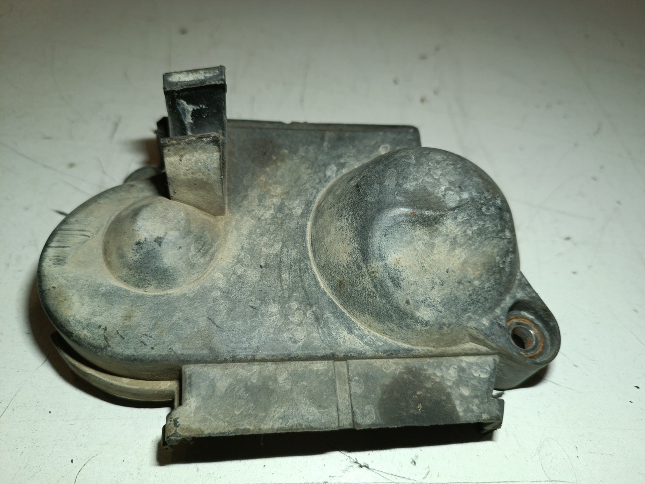 Tampa de distribuição RENAULT CLIO II (BB_, CB_) | 98 -  Imagem-3