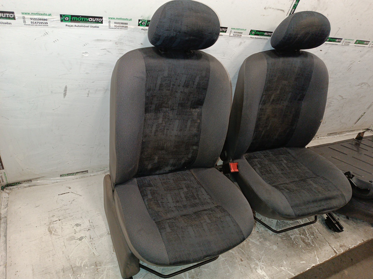 Conjunto de bancos RENAULT CLIO I (B/C57_, 5/357_) | 90 - 98 Imagem-2