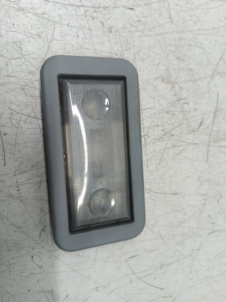 Luz interior FIAT PALIO Weekend (178_) | 96 -  Imagem-4
