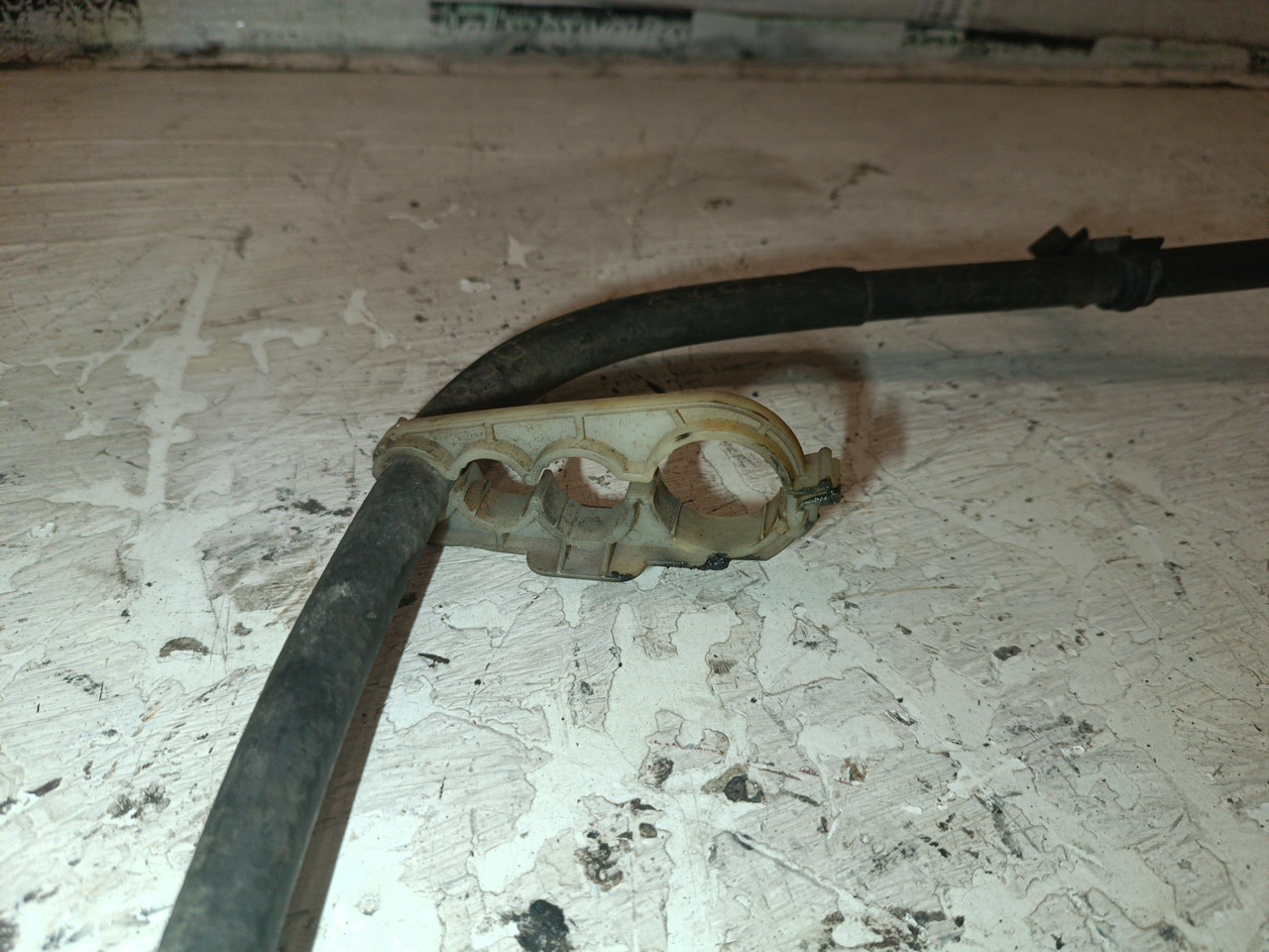 Tubo de Água PEUGEOT BOXER Caixa (230L) | 94 - 05 Imagem-3