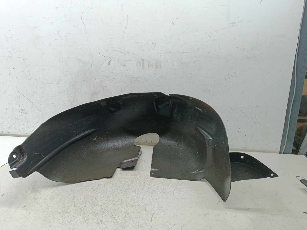 Cava de Roda Traseira Esquerda PEUGEOT 307 (3A/C) | 00 - 12 Imagem-3