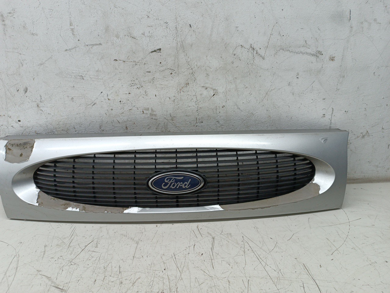 Grelha da Frente FORD FIESTA IV (JA_, JB_) | 95 - 02 Imagem-4