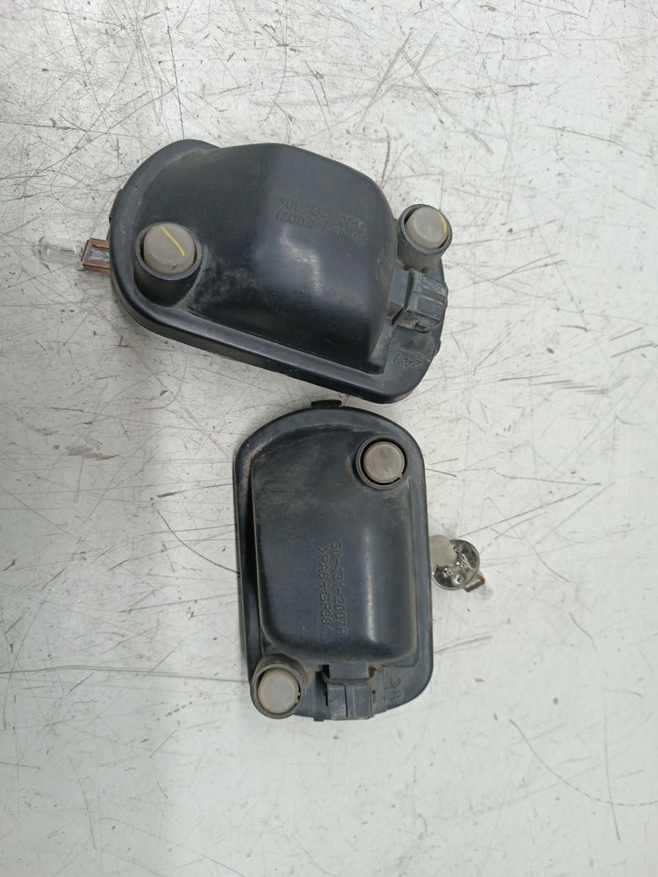 Suporte de farol de nevoeiro FORD FIESTA IV (JA_, JB_) | 95 - 02 Imagem-1
