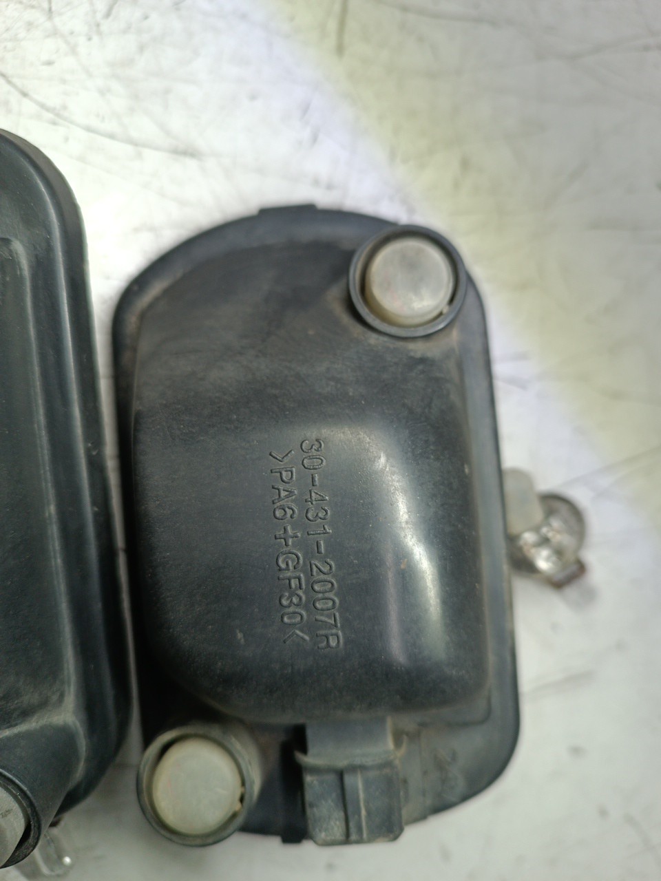 Suporte de farol de nevoeiro FORD FIESTA IV (JA_, JB_) | 95 - 02 Imagem-2