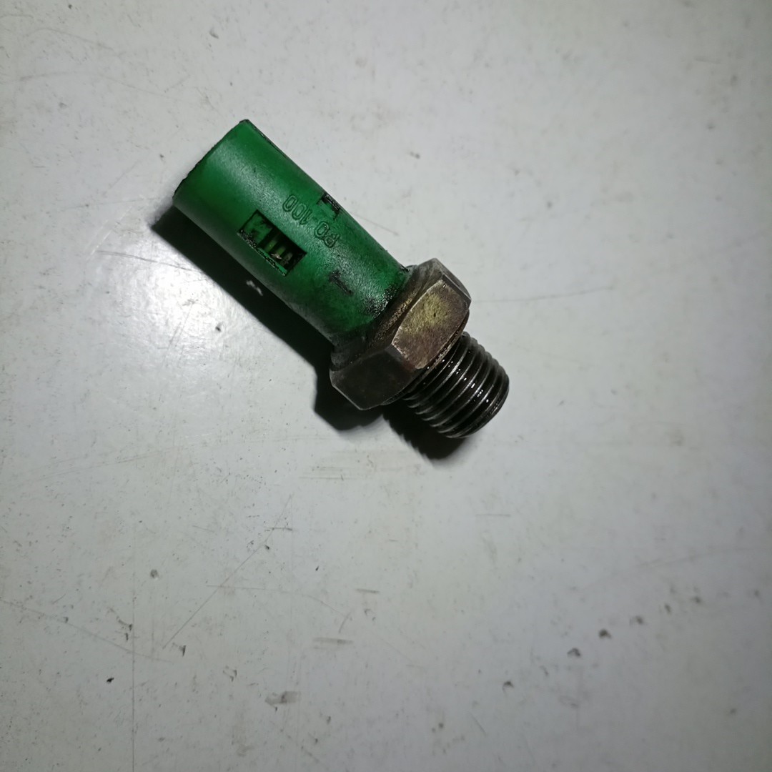 Sensor de Pressão do Óleo RENAULT CLIO II (BB_, CB_) | 98 -  Imagem-2