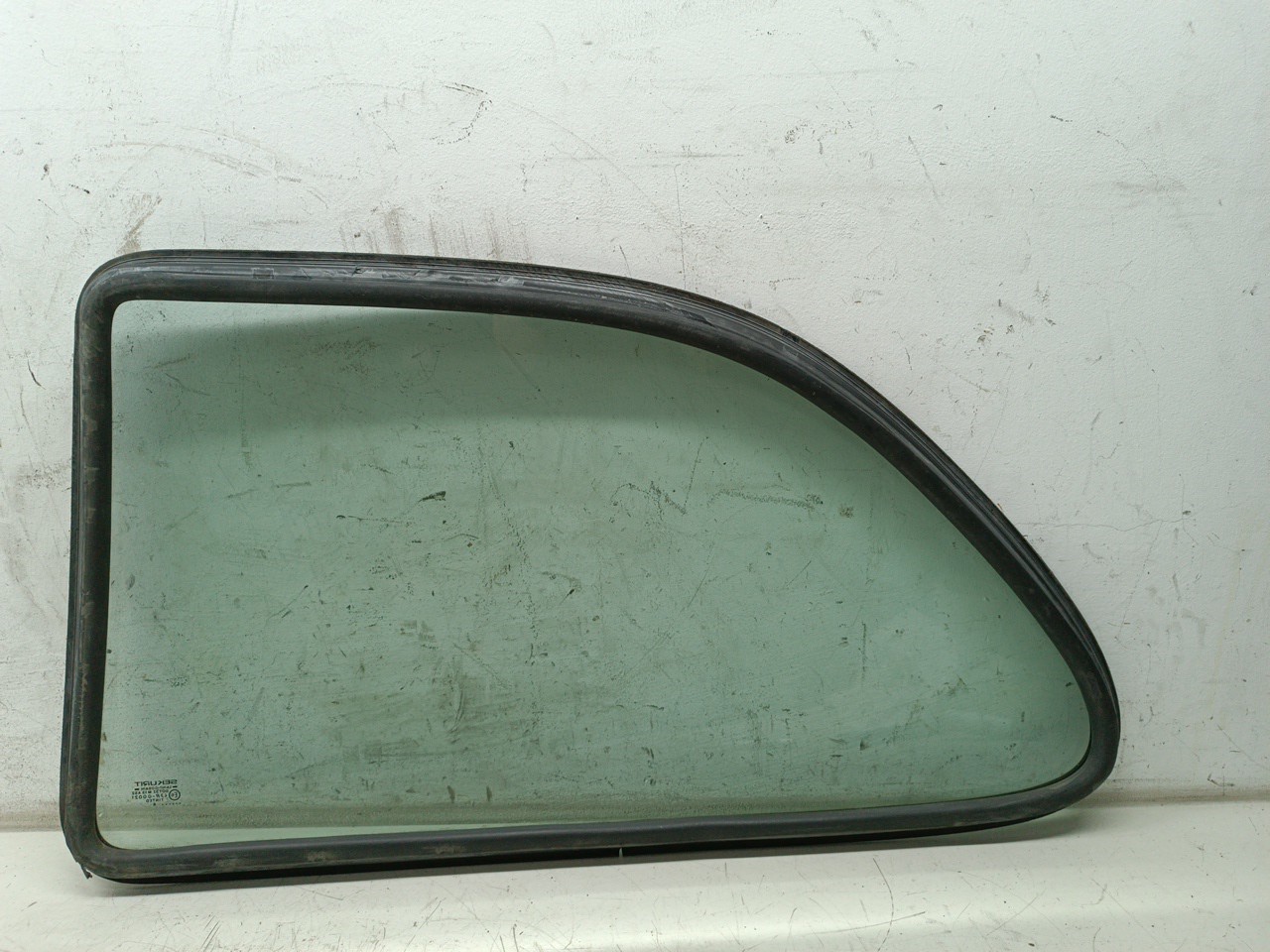 Vidro Traseiro Direito FORD FIESTA IV (JA_, JB_) | 95 - 02 Imagem-2