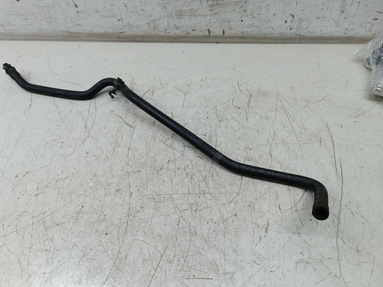 Tubo flexível de respiro FORD FIESTA IV (JA_, JB_) | 95 - 02 Imagem-4