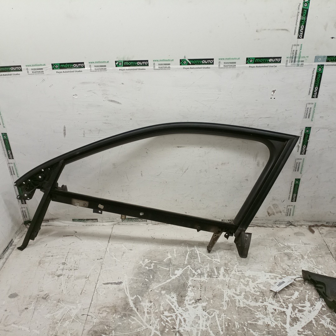 Estrutura de Porta AUDI A4 Avant (8E5, B6) | 00 - 05