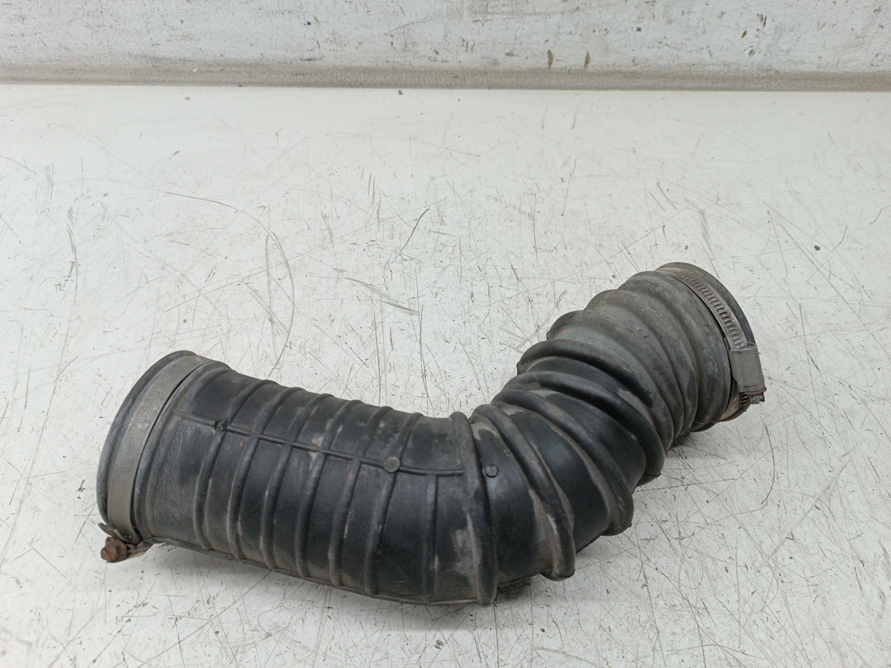 Tubo de Ar FORD FIESTA IV (JA_, JB_) | 95 - 02 Imagem-4