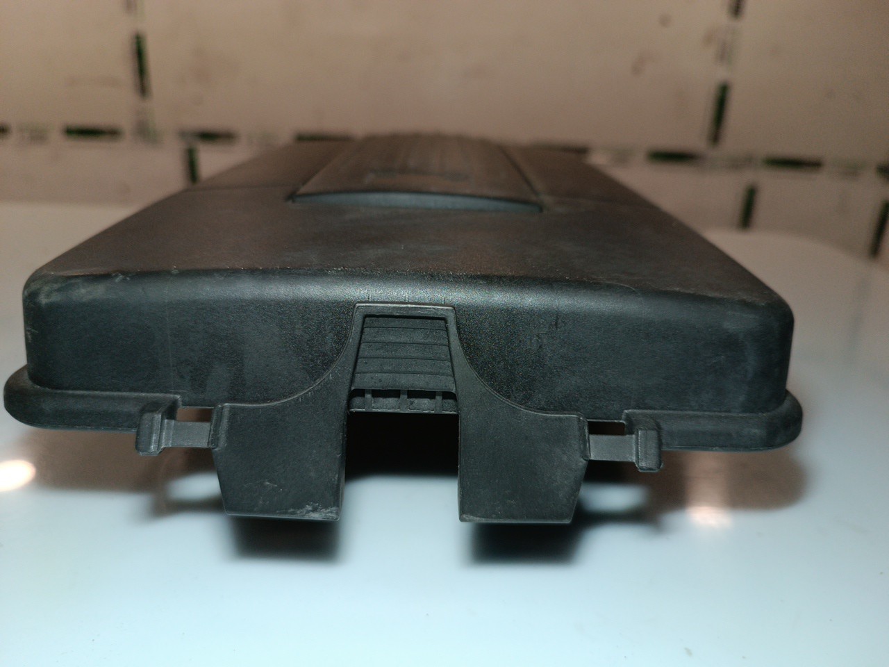 Tampa de bateria VOLKSWAGEN PASSAT Variant (3C5) | 05 - 11 Imagem-2