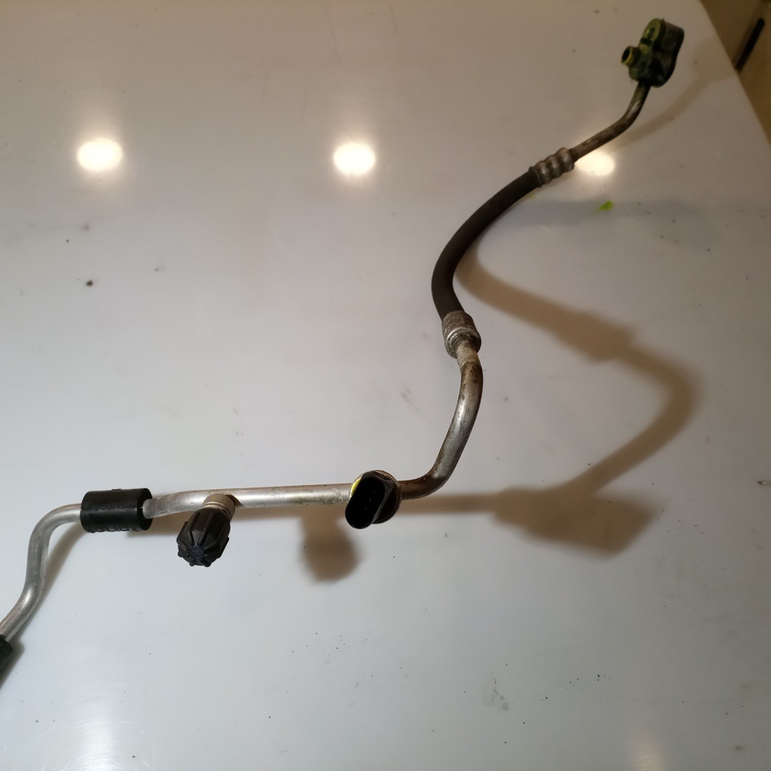 Tubo de Ar condicionado VOLKSWAGEN PASSAT Variant (3C5) | 05 - 11 Imagem-3