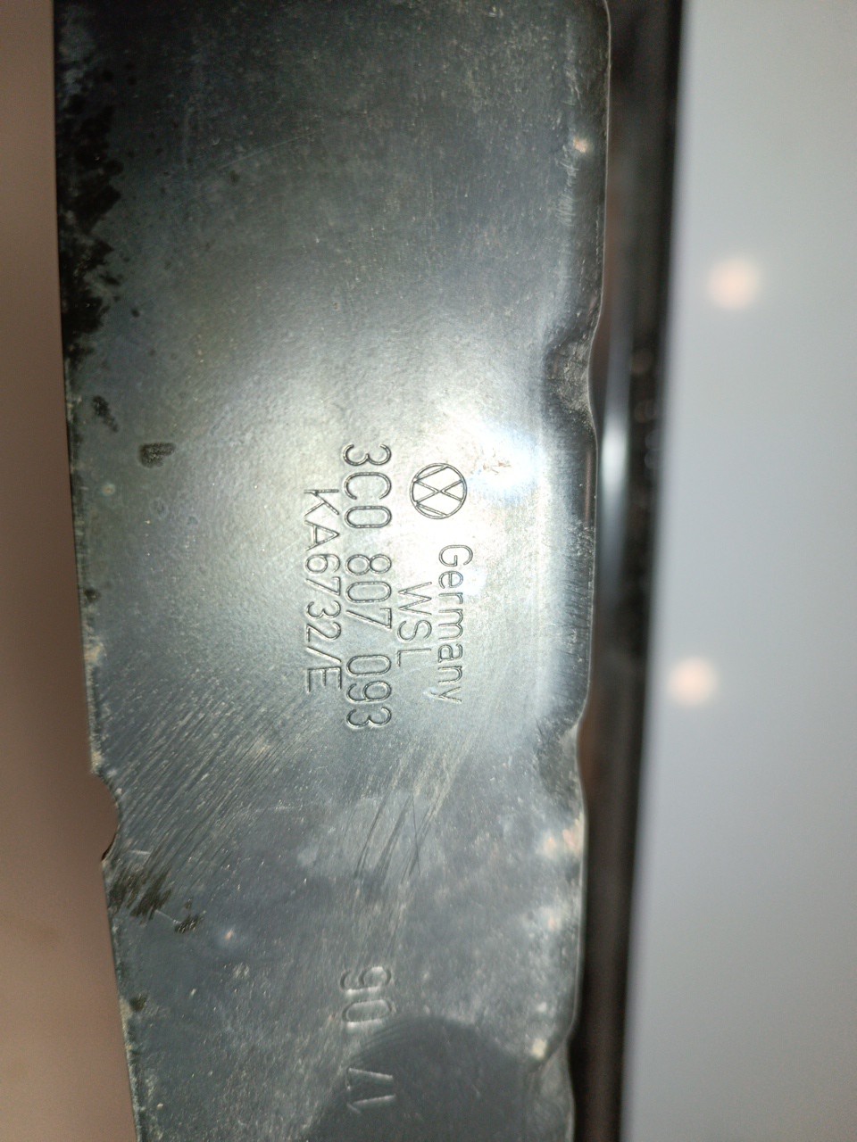 Reforço do para-choques Frente VOLKSWAGEN PASSAT Variant (3C5) | 05 - 11 Imagem-1