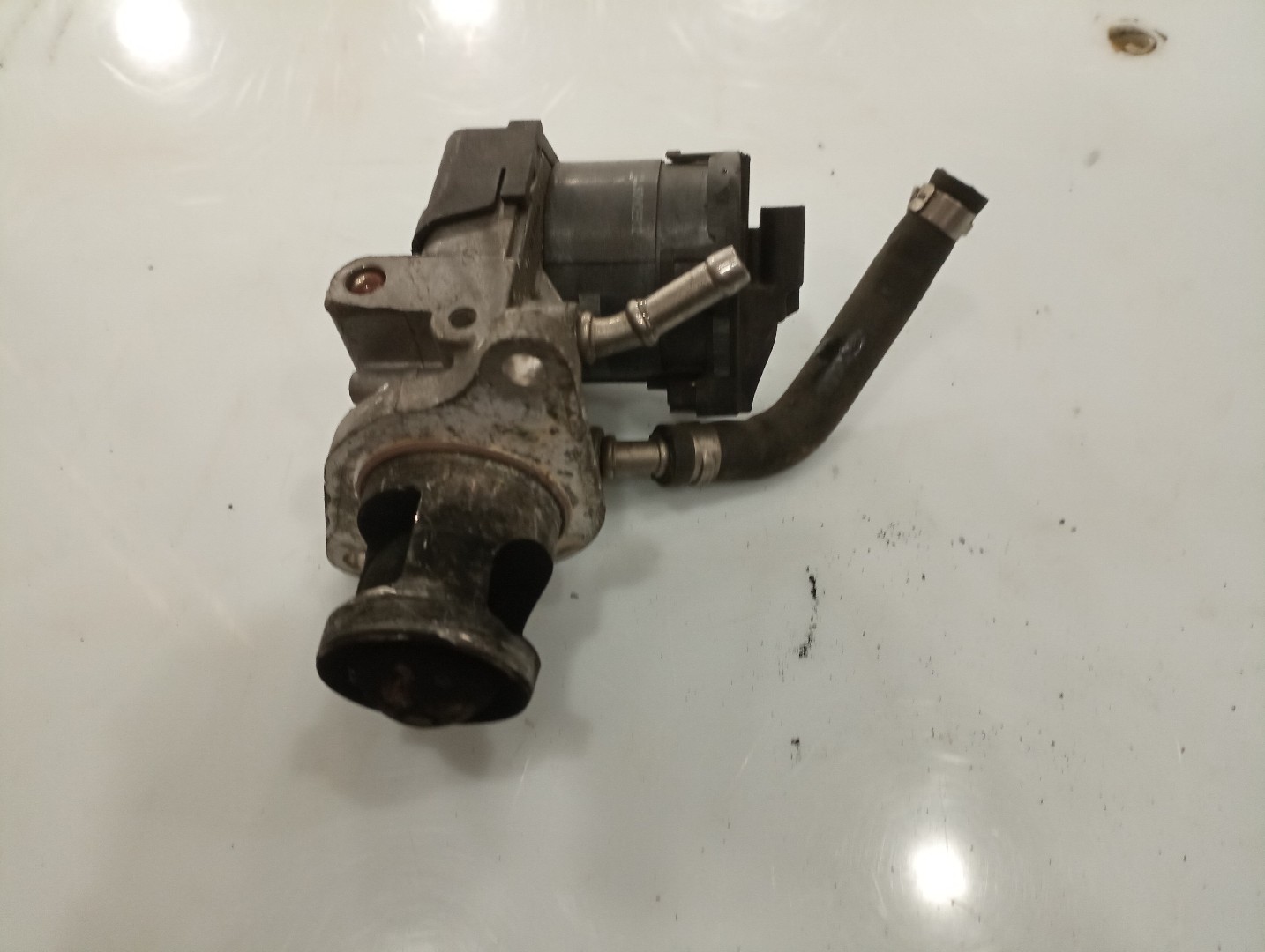 Válvula EGR BMW 3 Touring (E91) | 04 - 12 Imagem-3