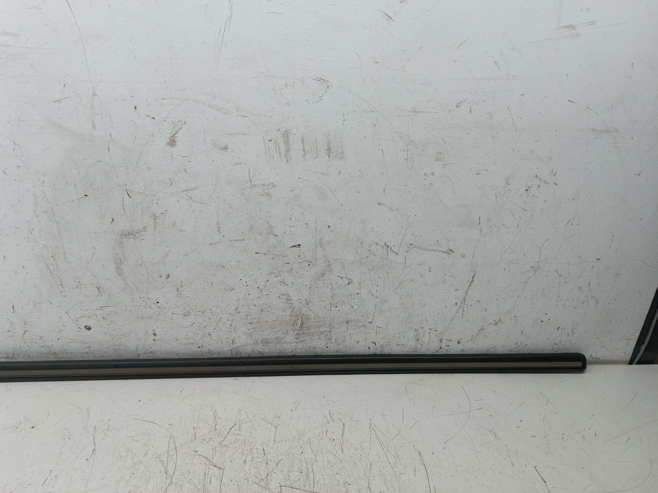 Friso da porta RENAULT CLIO I (B/C57_, 5/357_) | 90 - 98 Imagem-5
