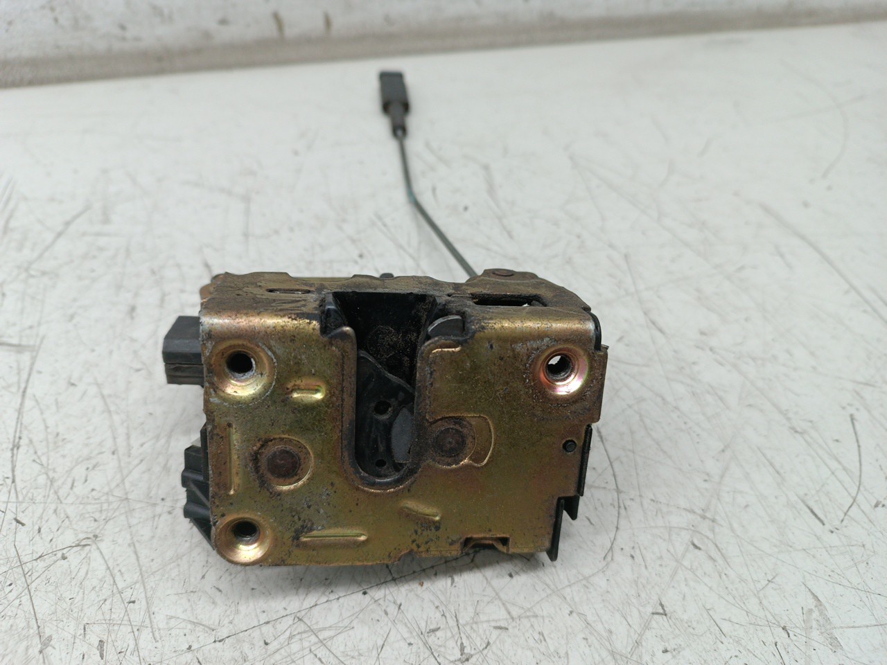 Fecho da Porta Frente Direito RENAULT CLIO I (B/C57_, 5/357_) | 90 - 98 Imagem-3