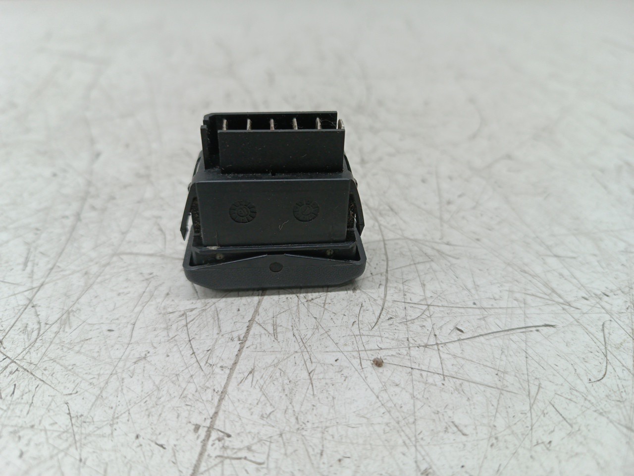 Comutador de vidro frente direito RENAULT CLIO I (B/C57_, 5/357_) | 90 - 98 Imagem-3