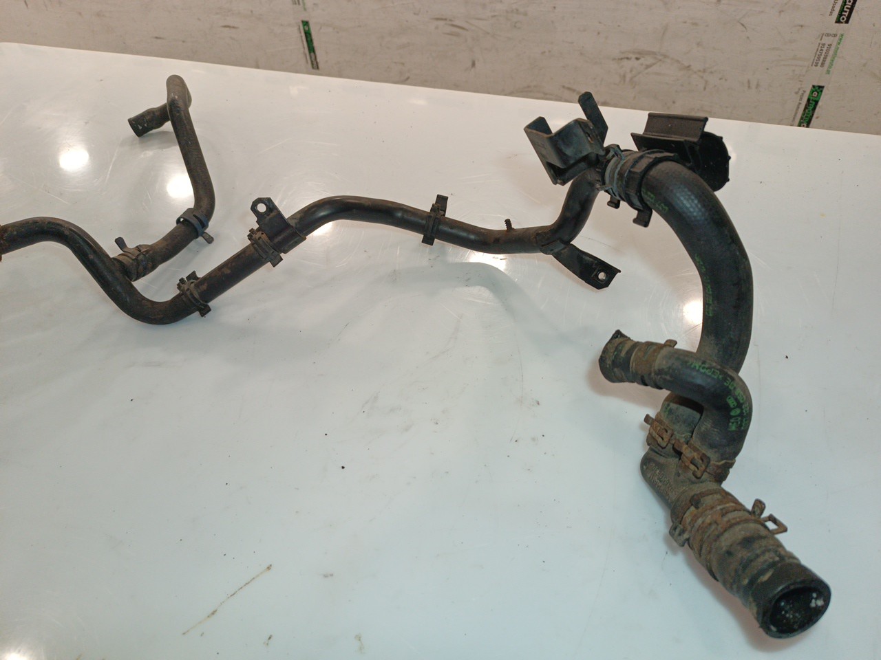 Tubo de Água VOLKSWAGEN PASSAT Variant (3A5, 35I) | 88 - 97 Imagem-2