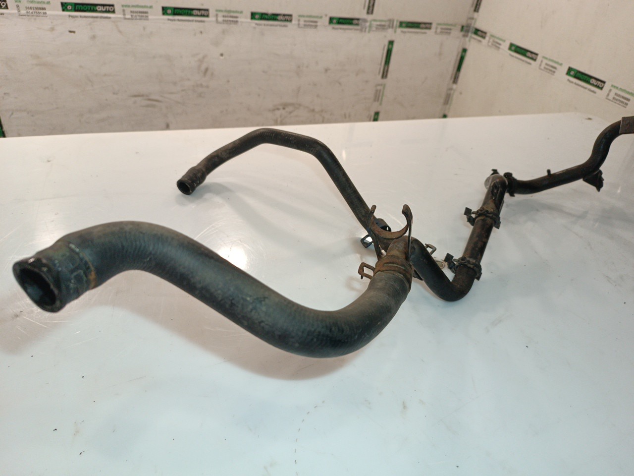 Tubo de Água VOLKSWAGEN PASSAT Variant (3A5, 35I) | 88 - 97 Imagem-3