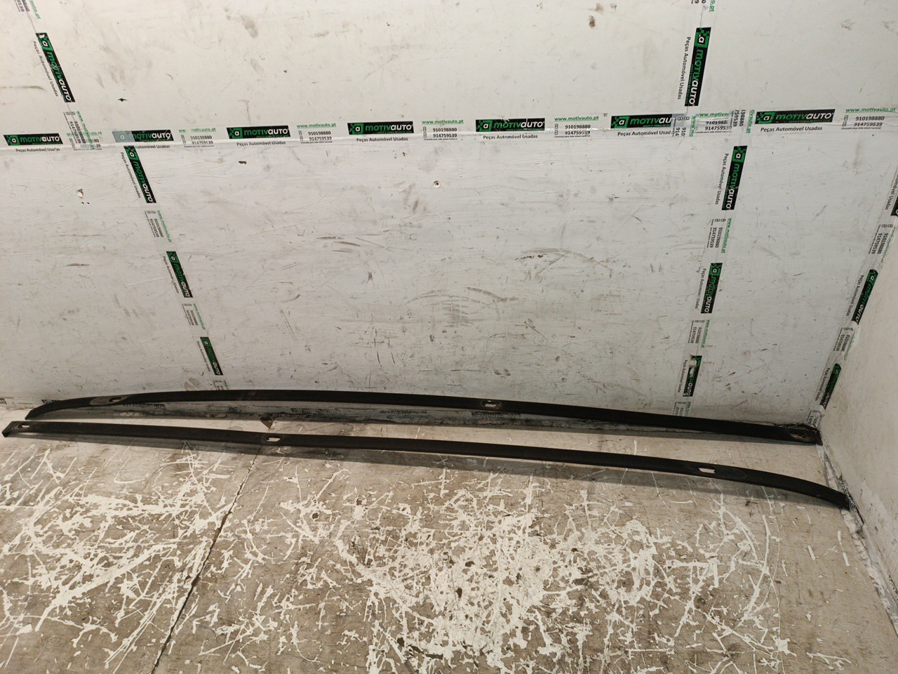 Friso do Tejadilho VOLKSWAGEN PASSAT Variant (3A5, 35I) | 88 - 97 Imagem-9