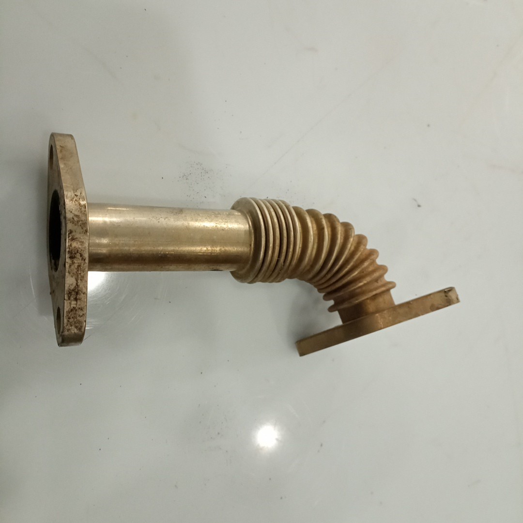 Tubo de EGR VOLKSWAGEN PASSAT Variant (3A5, 35I) | 88 - 97 Imagem-3