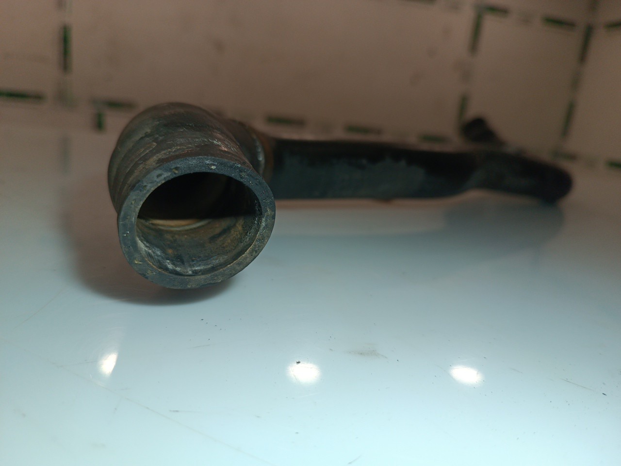 Tubo de Água VOLKSWAGEN PASSAT Variant (3A5, 35I) | 88 - 97 Imagem-3