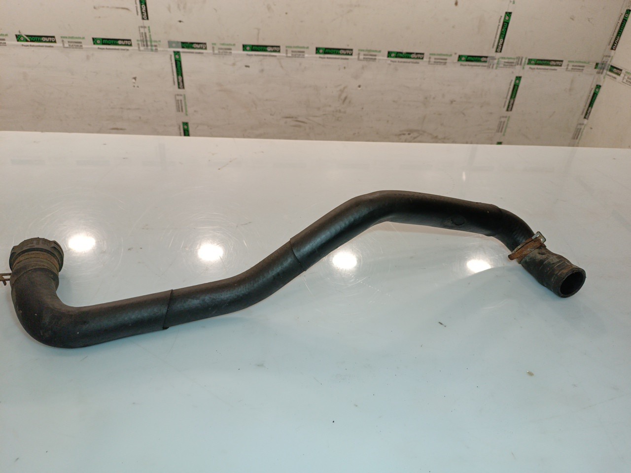 Tubo de Água VOLKSWAGEN PASSAT Variant (3A5, 35I) | 88 - 97 Imagem-4