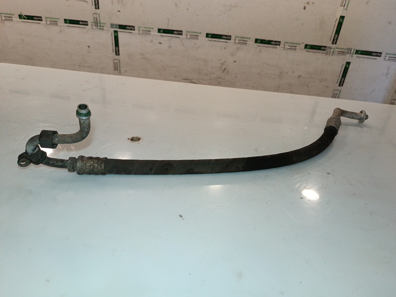 Tubo de Ar Condicionado VOLKSWAGEN PASSAT Variant (3A5, 35I) | 88 - 97 Imagem-3