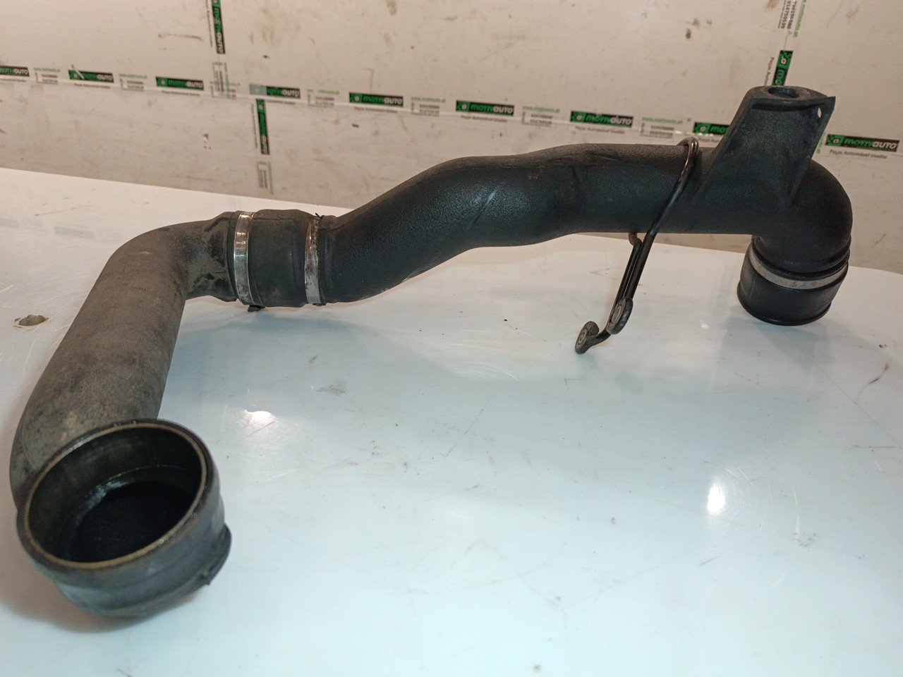 Tubagem do Intercooler VOLKSWAGEN PASSAT Variant (3A5, 35I) | 88 - 97 Imagem-2