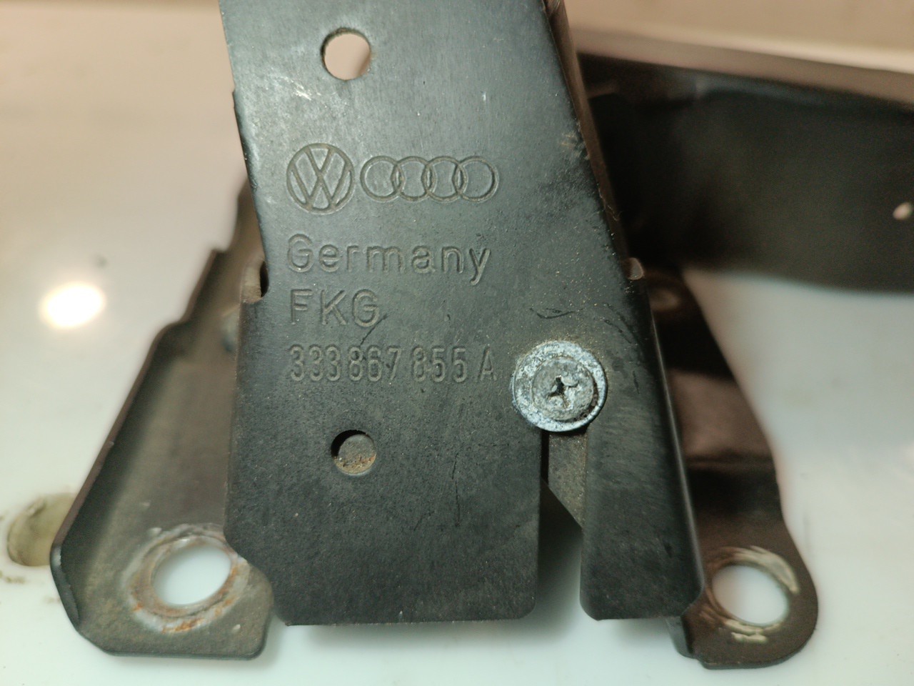 Suporte de cortina da mala VOLKSWAGEN PASSAT Variant (3A5, 35I) | 88 - 97 Imagem-1