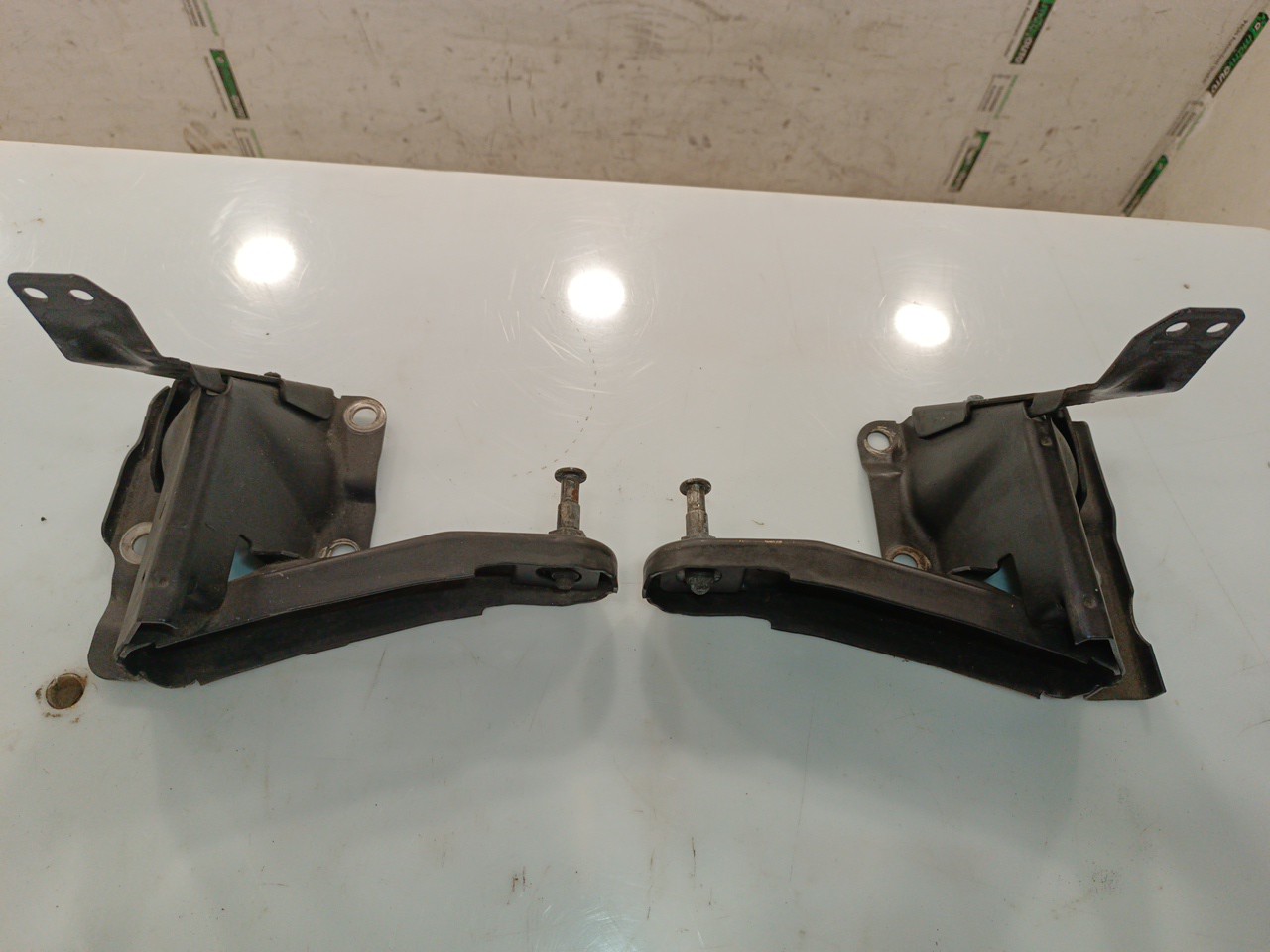 Suporte de cortina da mala VOLKSWAGEN PASSAT Variant (3A5, 35I) | 88 - 97 Imagem-5