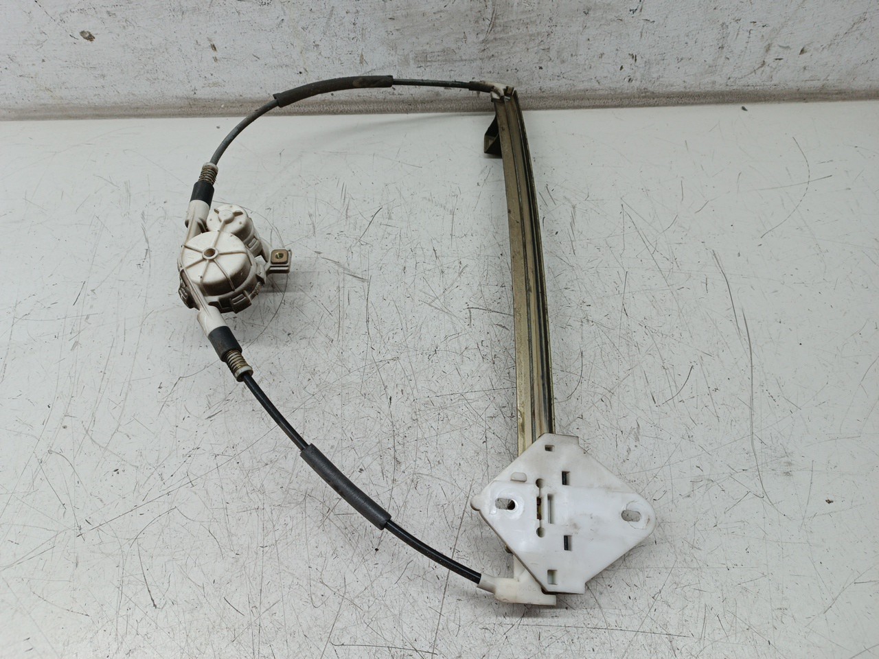 Elevador Trás Direito Manual RENAULT CLIO I (B/C57_, 5/357_) | 90 - 98 Imagem-3