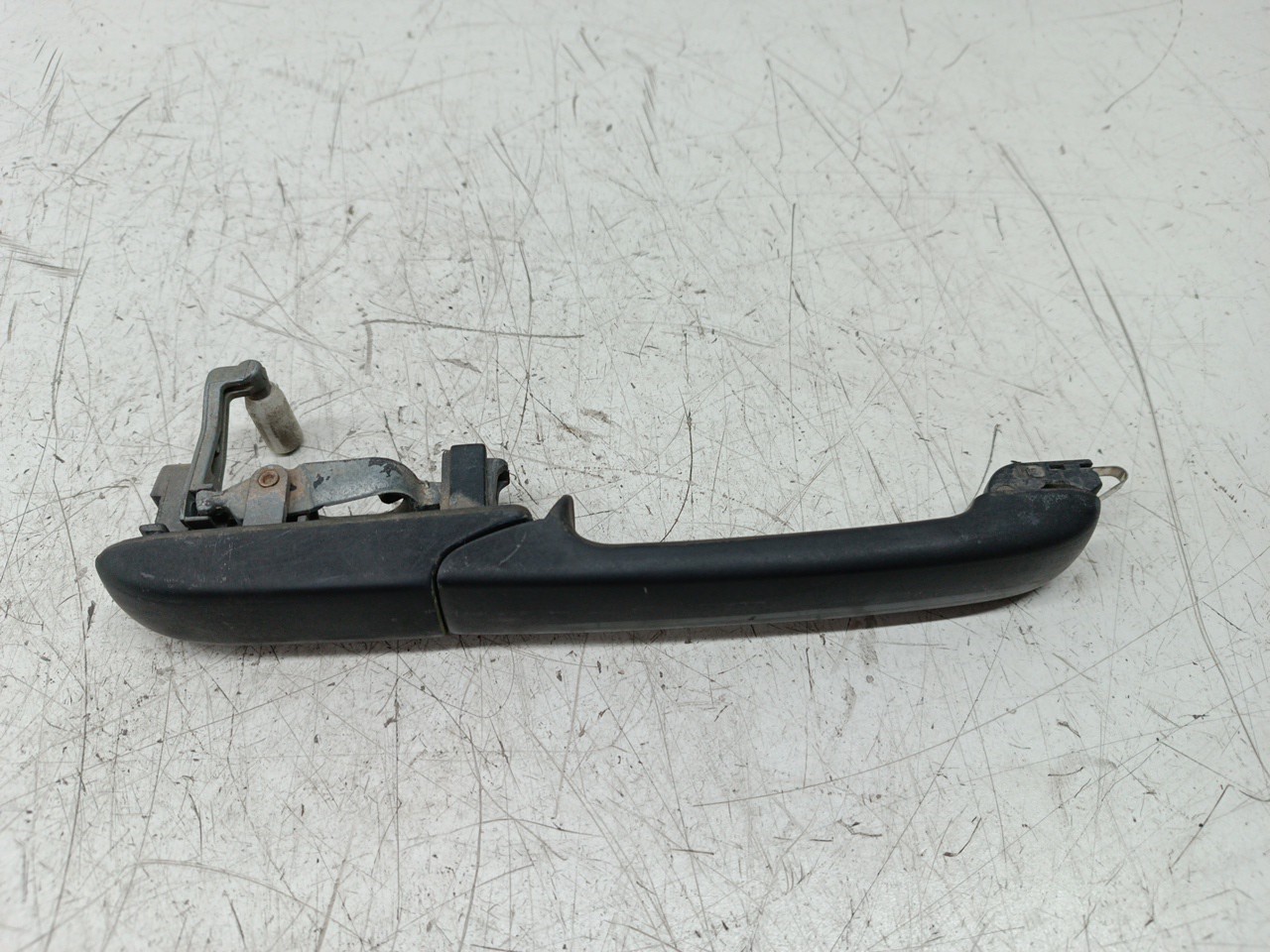 Puxador exterior traseiro direito VOLKSWAGEN PASSAT Variant (3A5, 35I) | 88 - 97
