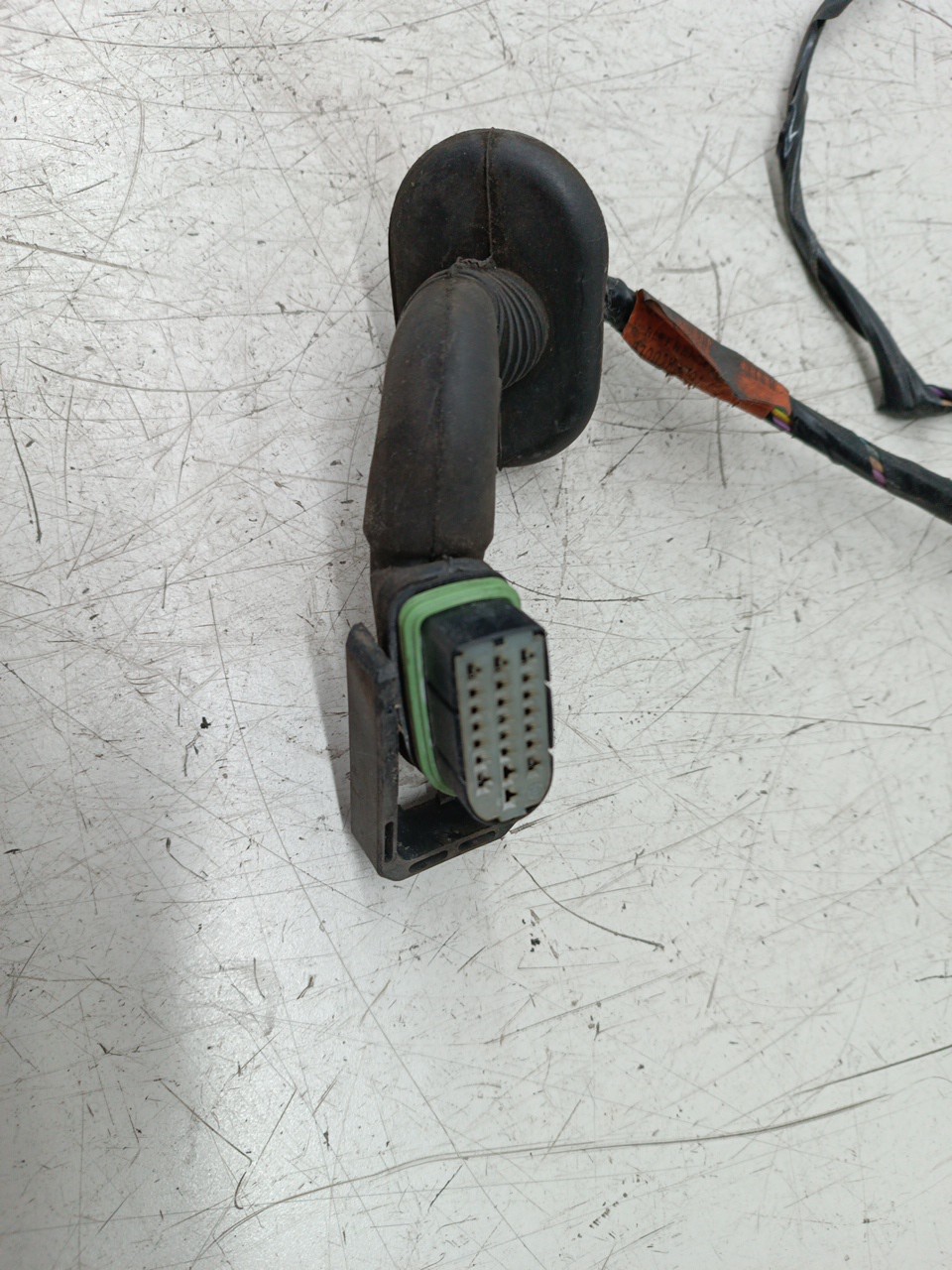Instalação eléctrica porta frente esquerda RENAULT CLIO I (B/C57_, 5/357_) | 90 - 98 Imagem-1