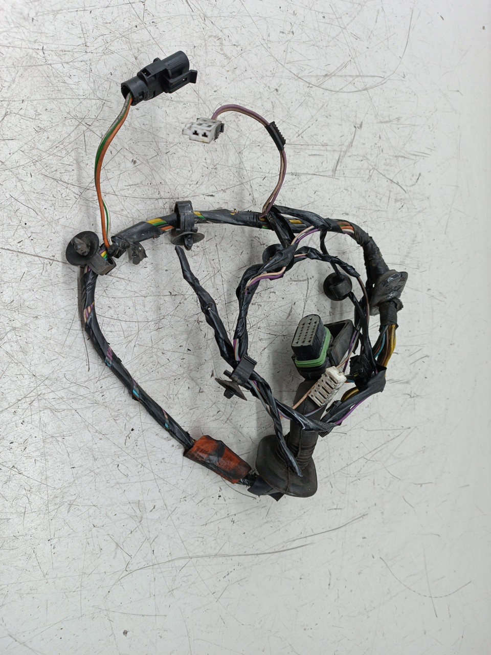 Instalação eléctrica porta frente esquerda RENAULT CLIO I (B/C57_, 5/357_) | 90 - 98 Imagem-4