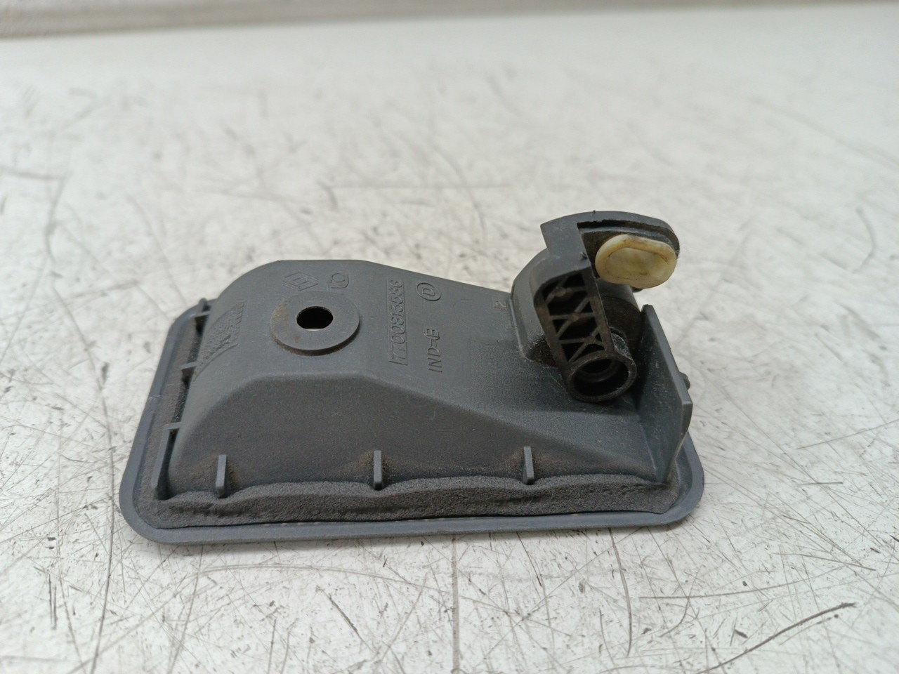 Puxador interior de porta frente direita RENAULT CLIO I (B/C57_, 5/357_) | 90 - 98 Imagem-1