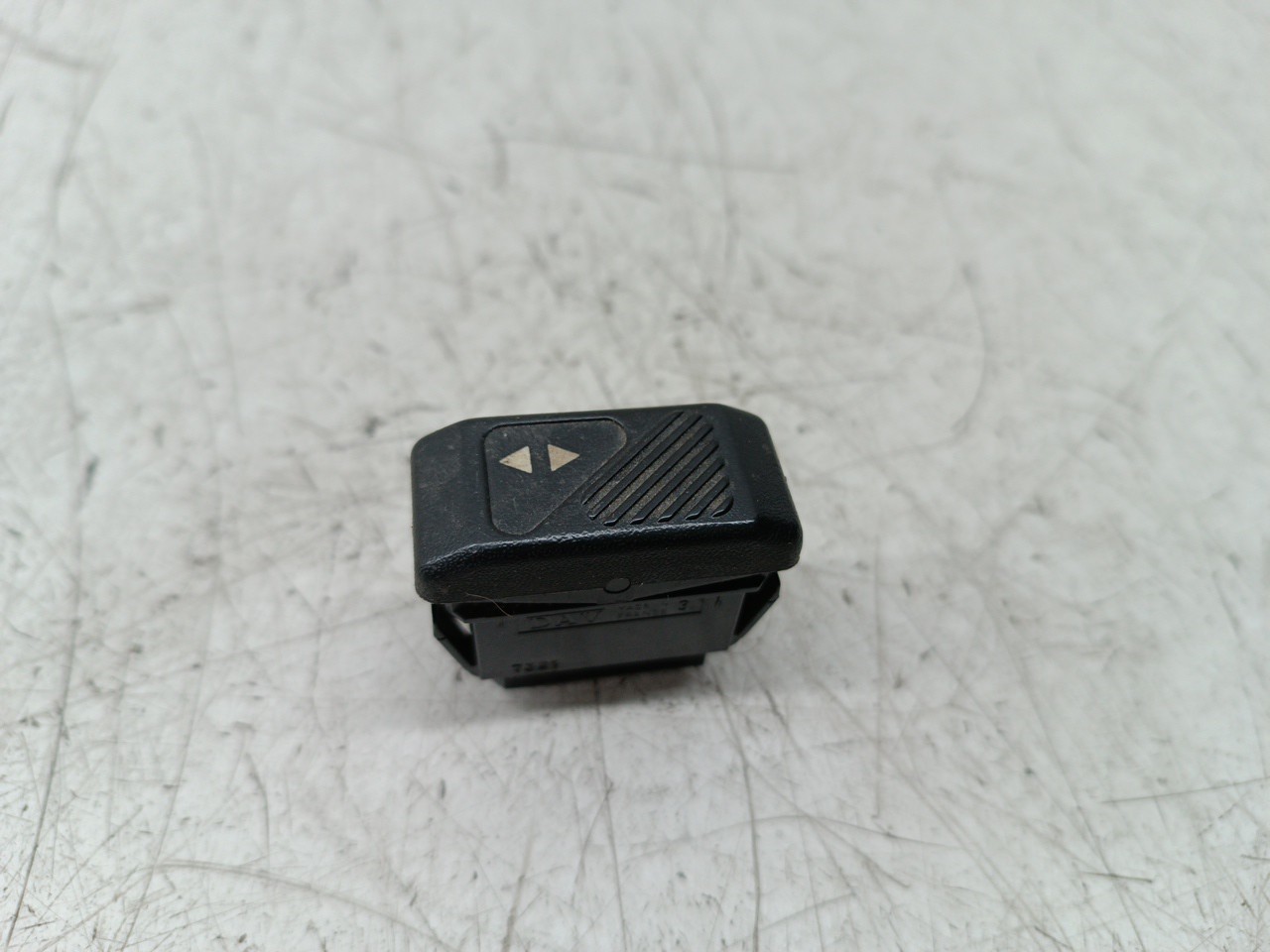 Comutador de vidro frente direito RENAULT CLIO I (B/C57_, 5/357_) | 90 - 98 Imagem-4