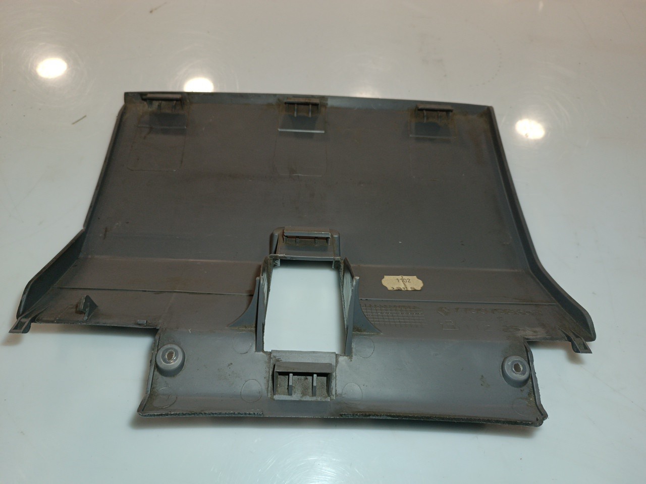 Painel inferior de tablier RENAULT CLIO I (B/C57_, 5/357_) | 90 - 98