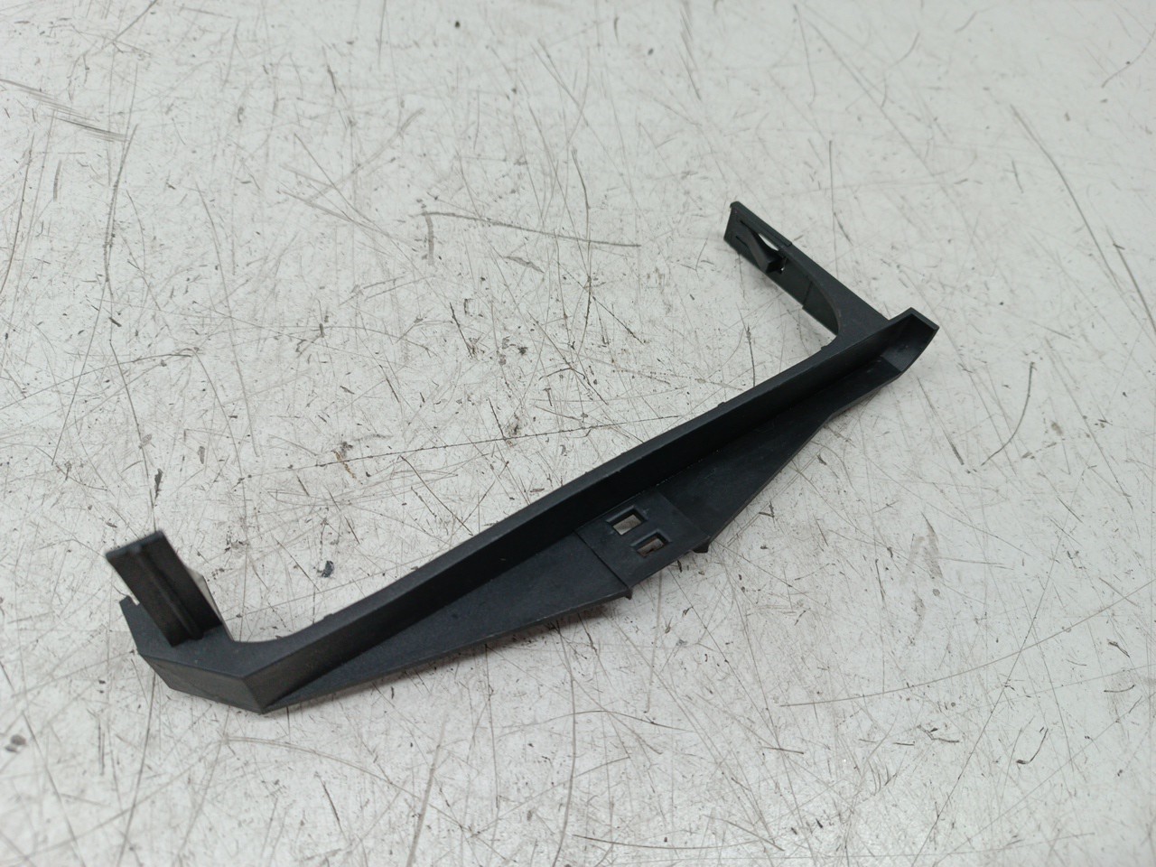 Suporte de centralina AUDI A4 Avant (8E5, B6) | 00 - 05 Imagem-3