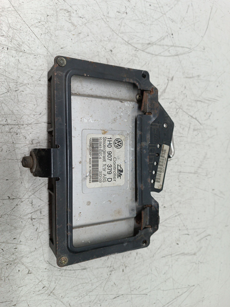 Centralina de ABS VOLKSWAGEN PASSAT Variant (3A5, 35I) | 88 - 97