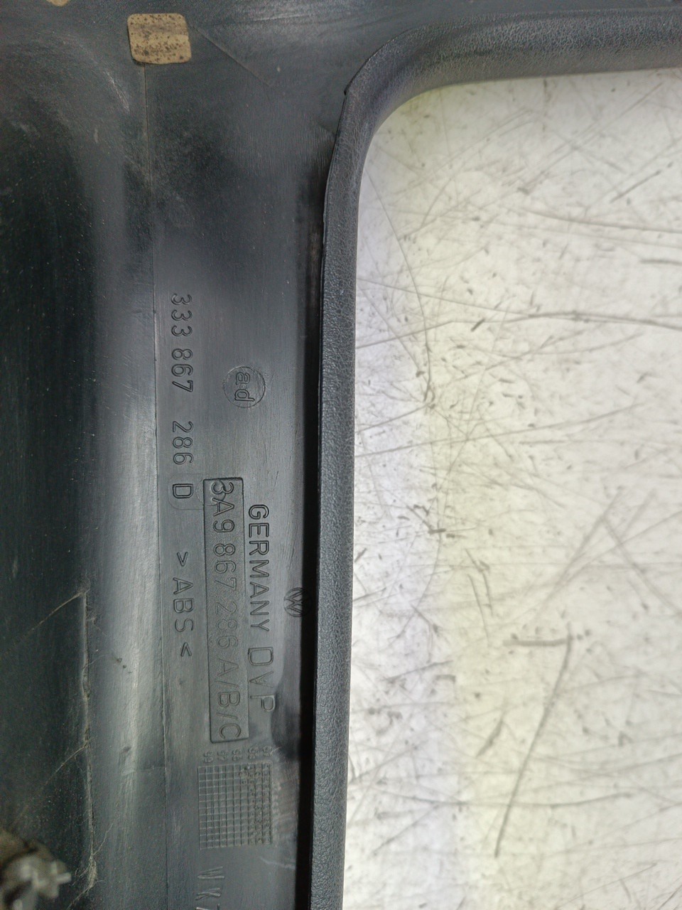 Moldura de pilar VOLKSWAGEN PASSAT Variant (3A5, 35I) | 88 - 97 Imagem-2