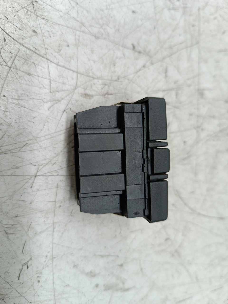 Comutador de vidro frente esquerdo VOLKSWAGEN PASSAT Variant (3A5, 35I) | 88 - 97 Imagem-1