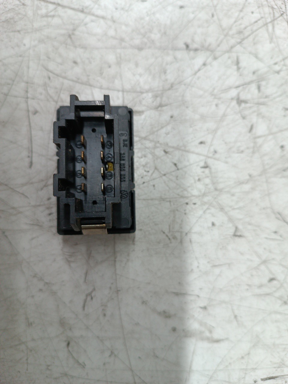 Comutador de vidro frente esquerdo VOLKSWAGEN PASSAT Variant (3A5, 35I) | 88 - 97 Imagem-2