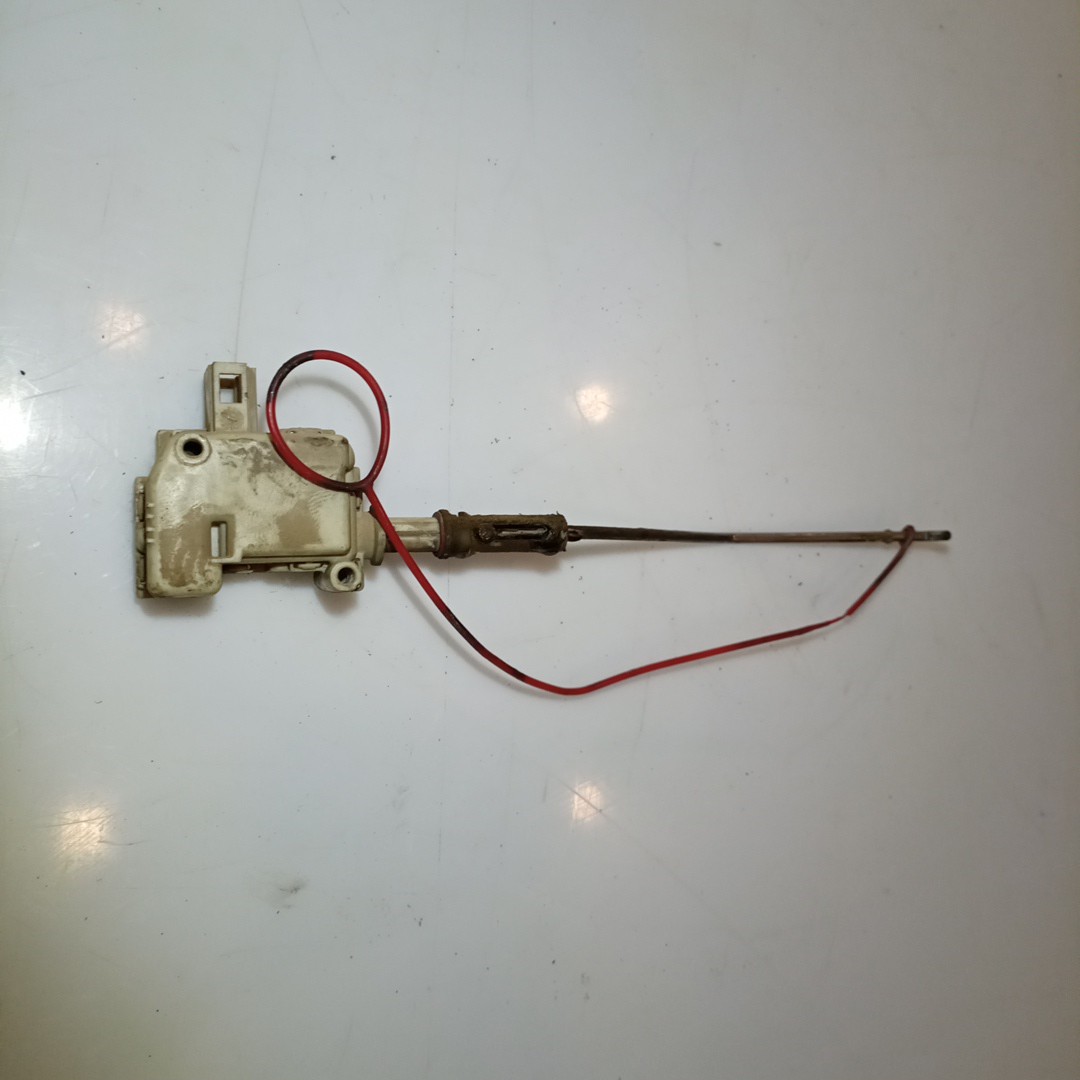 Motor de fecho da mala AUDI A4 Avant (8E5, B6) | 00 - 05 Imagem-3