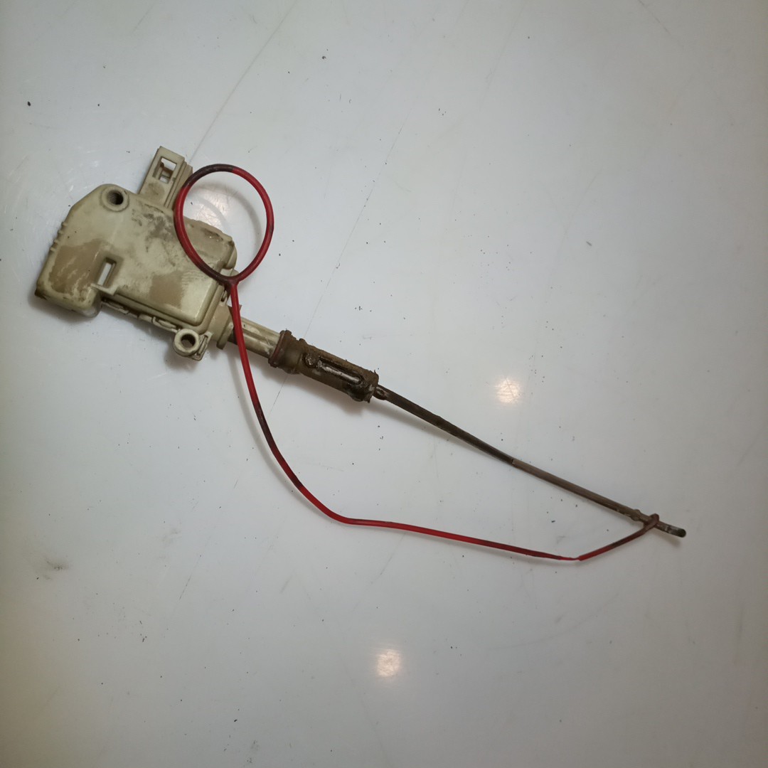 Motor de fecho da mala AUDI A4 Avant (8E5, B6) | 00 - 05 Imagem-4