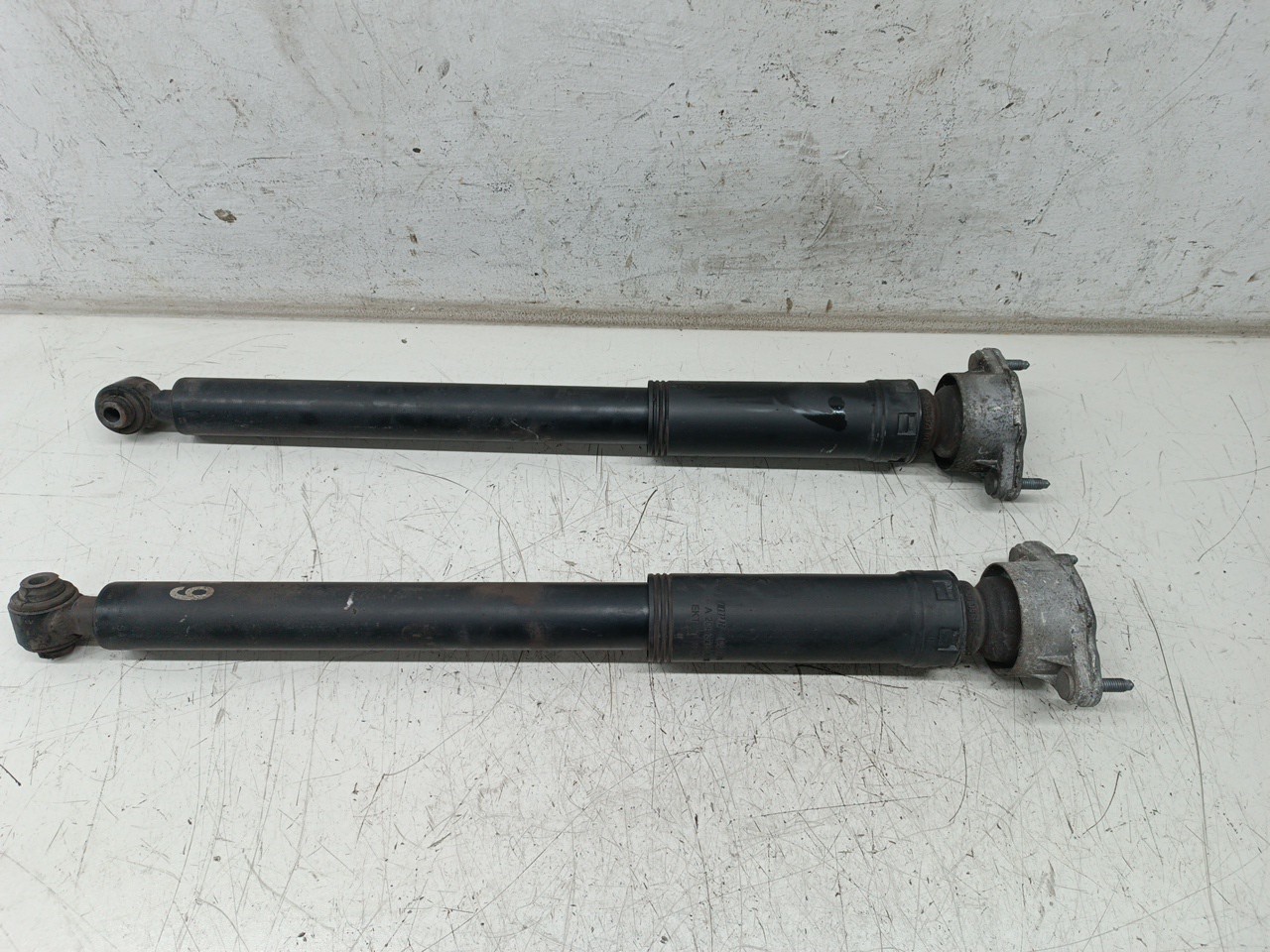 Amortecedores traseiros MERCEDES-BENZ C-CLASS (W204) | 07 - 15 Imagem-4