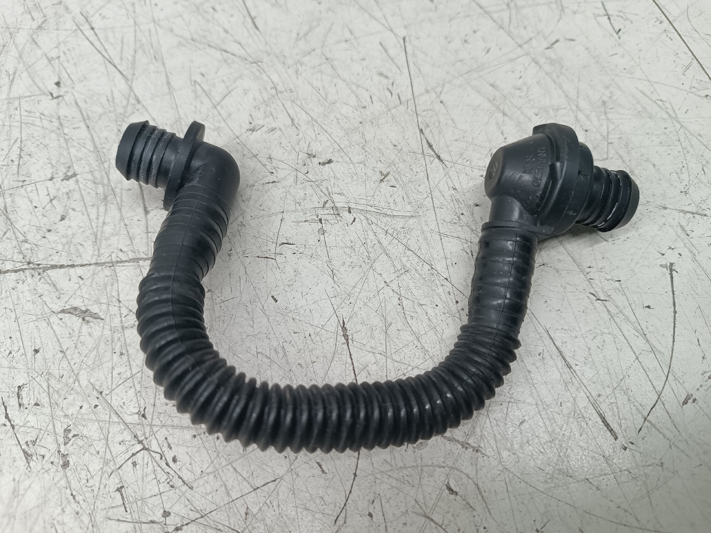 Tubo flexível de vacuo,sistema de travagem AUDI A4 Avant (8ED, B7) | 04 - 08
